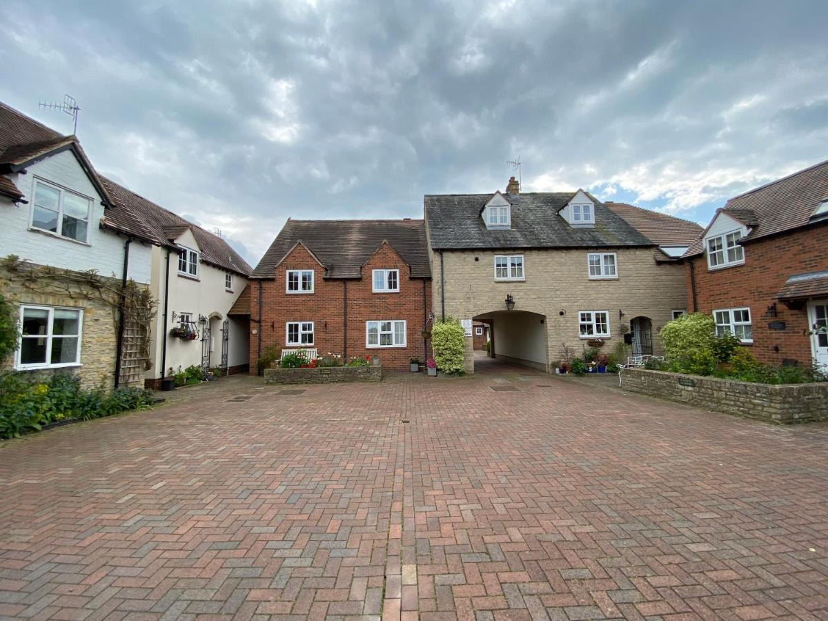 Cottage In Bretforton, North Of Cotswolds Exteriör bild